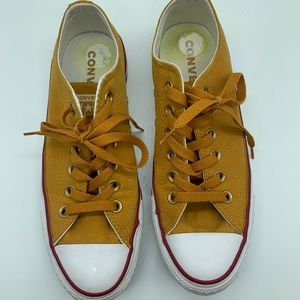 VELVET YELLOW CONVERSE SIZE 7